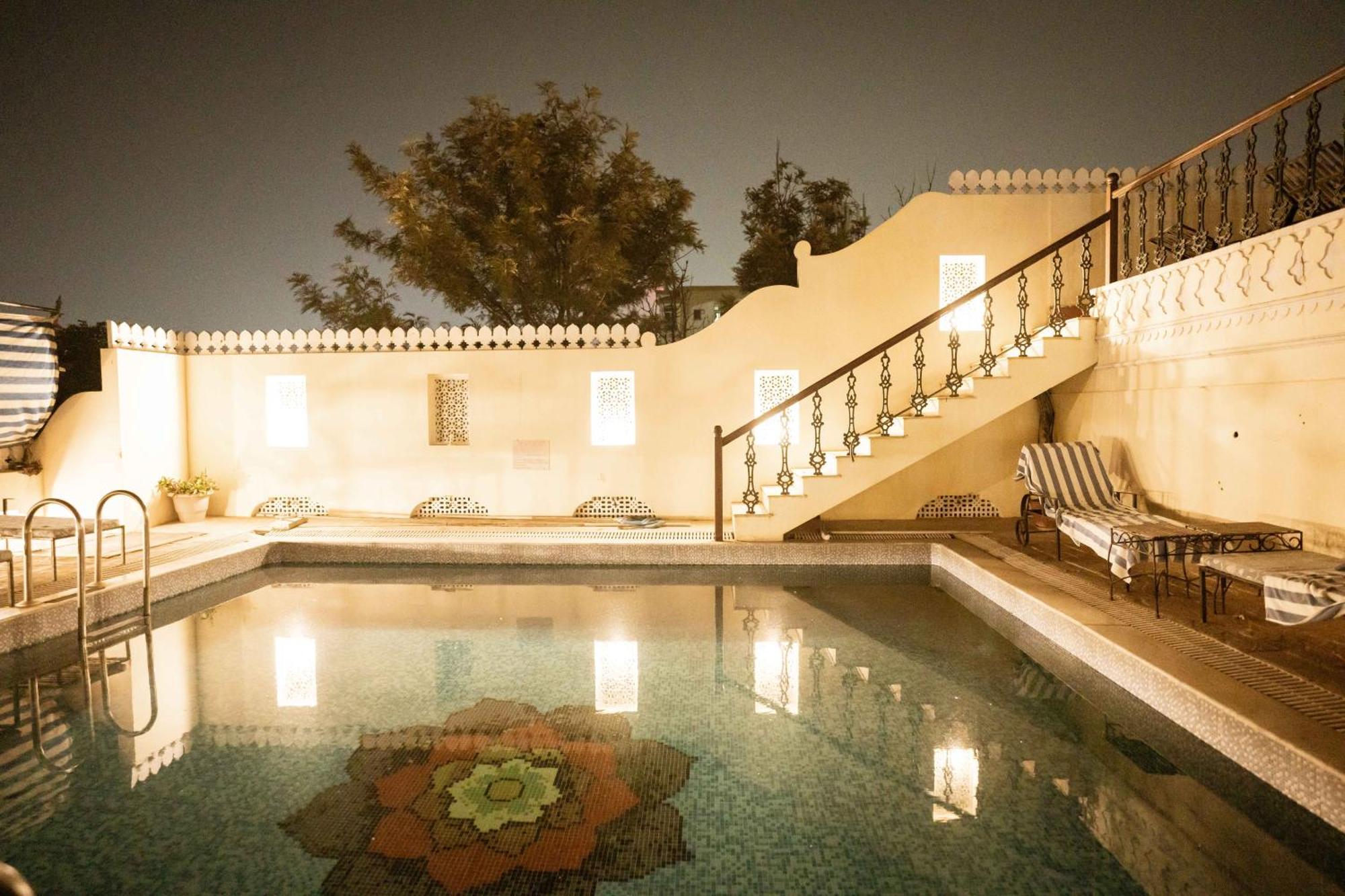 Khandela Haveli - A Boutique Heritage Hotel Jaipur Exteriör bild