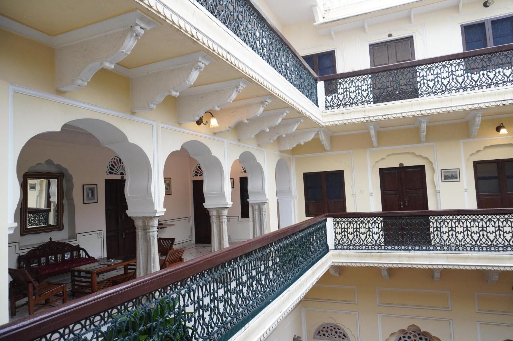 Khandela Haveli - A Boutique Heritage Hotel Jaipur Exteriör bild